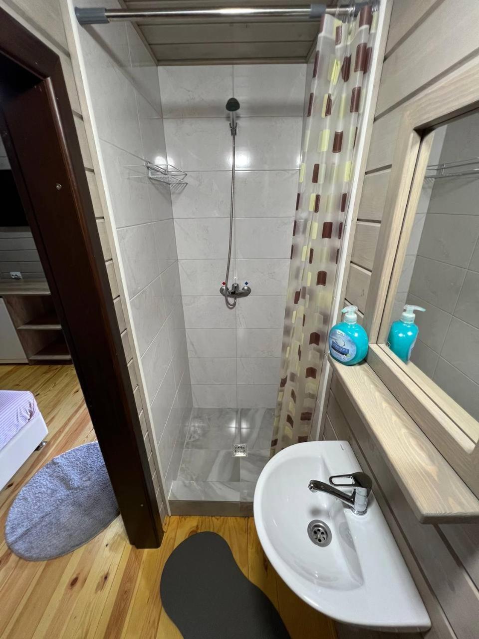 Vila Hvoya Sviťaz Exteriér fotografie